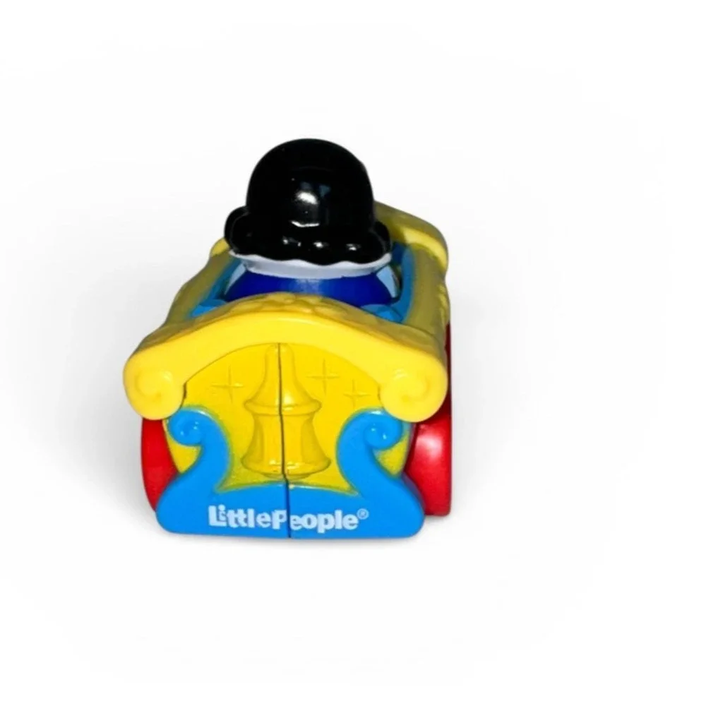 Fisher Price Little People Disney Princess Snow White Wheelie Car Figure Toy